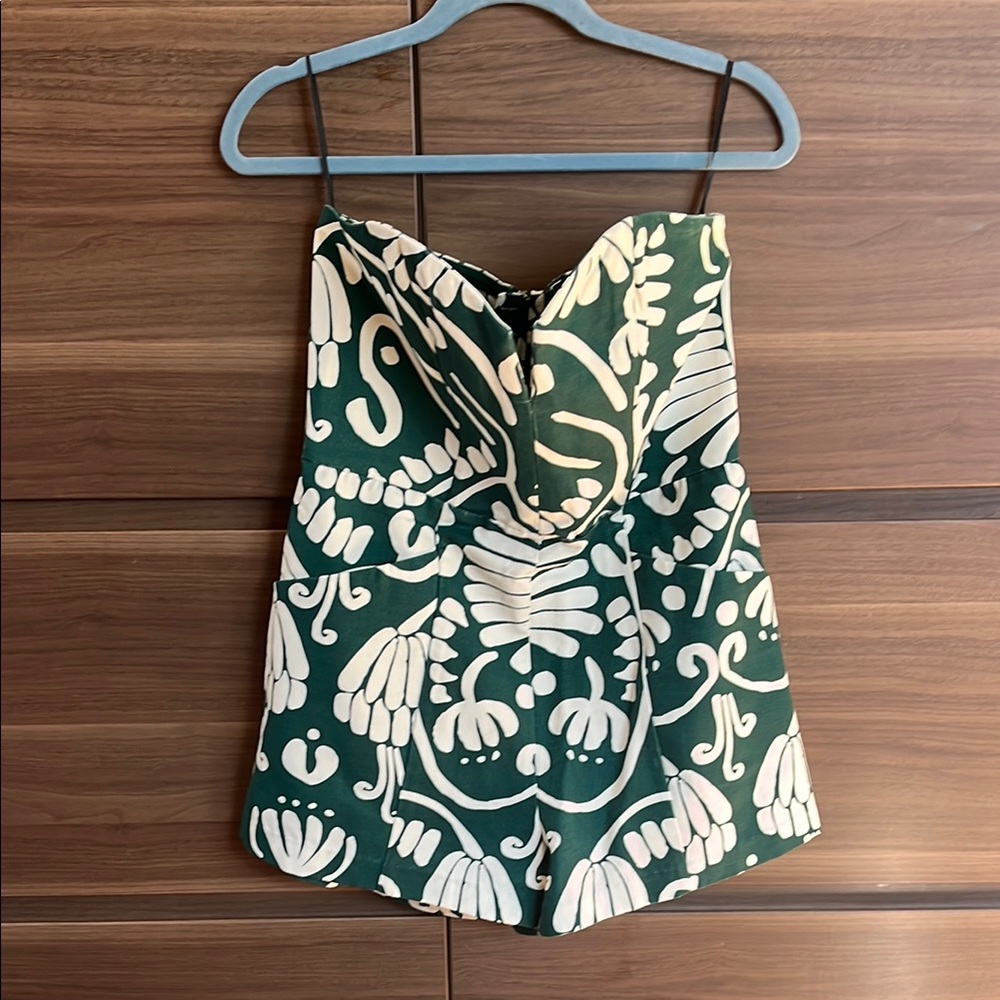 H&M Conscious strapless jumper Size 12 GUC, has pockets, Very cute!